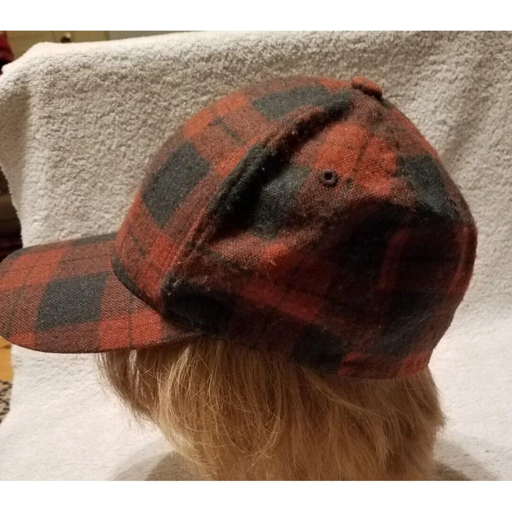 Volcom Plaid Baseball Hat Cap Snowboarding Skater‎ Surfer Skier Red/Brown/Black